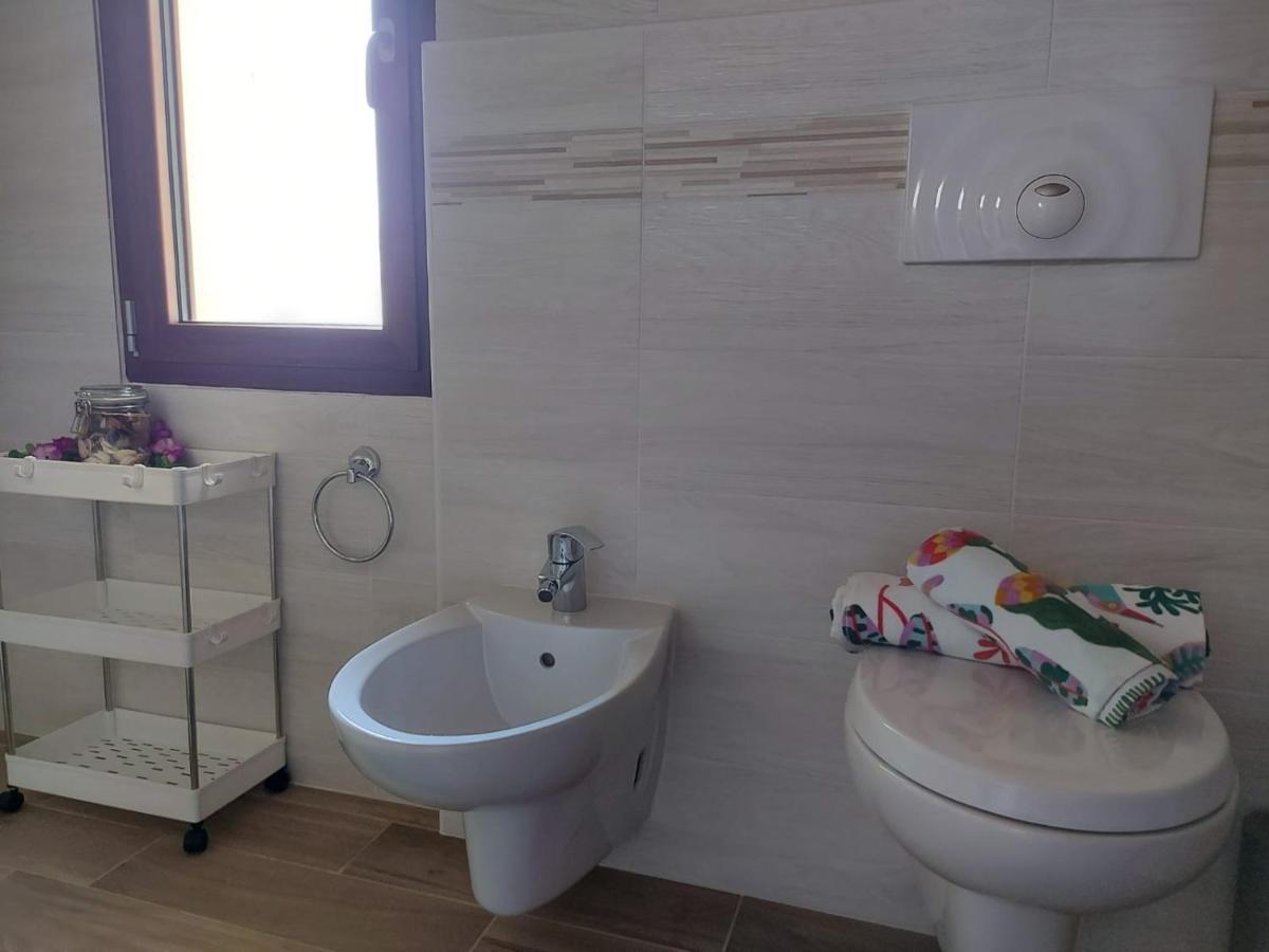 Bnbook Casa Dei Peschi - Lago Di Monate Cadrezzate Luaran gambar