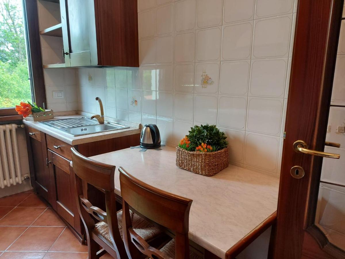Bnbook Casa Dei Peschi - Lago Di Monate Cadrezzate Luaran gambar
